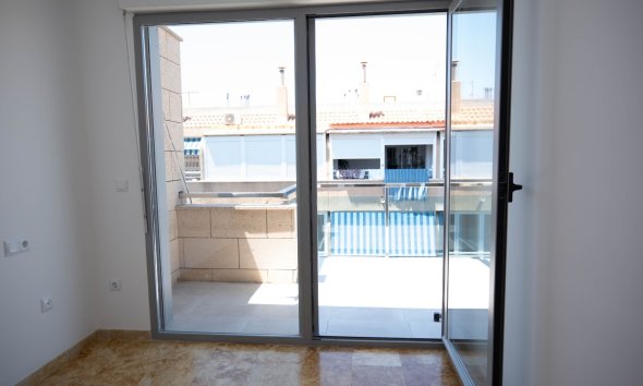 Resale - Apartment - Torrevieja - Playa del Cura