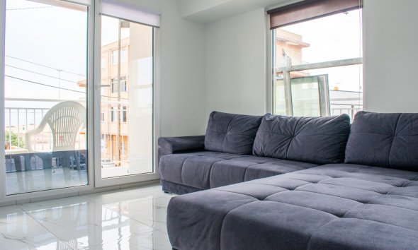 Resale - Apartment - Torrevieja - Los Frutales