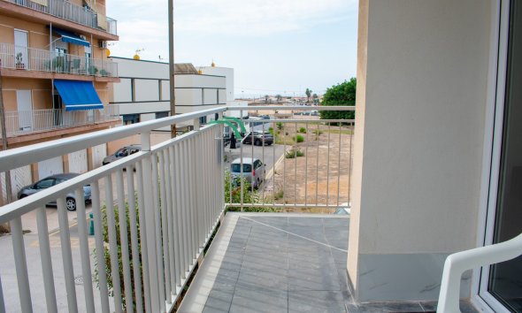 Resale - Apartment - Torrevieja - Los Frutales