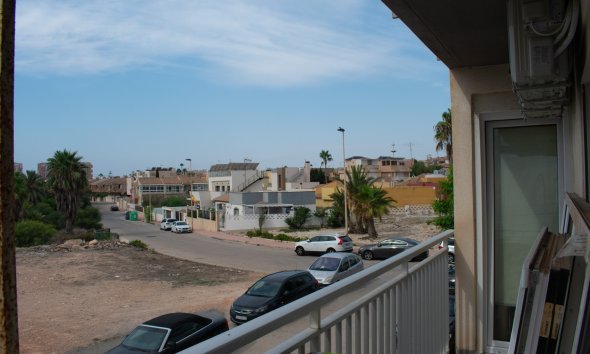 Resale - Apartment - Torrevieja - Los Frutales