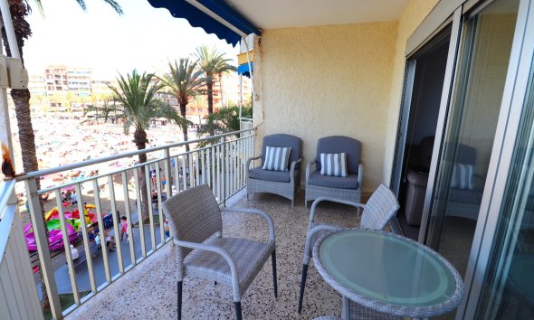 Resale - Apartment - Torrevieja - Playa del Cura