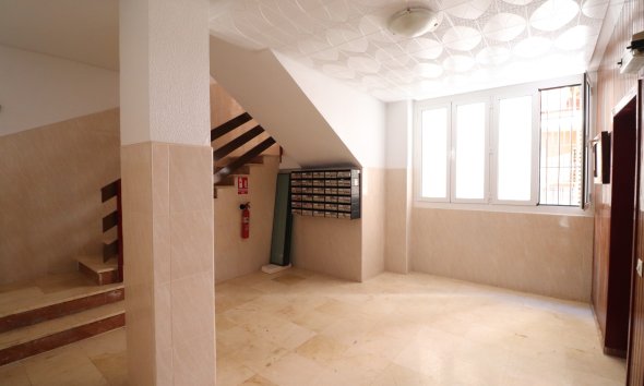 Resale - Apartment - Torrevieja - Playa del Cura