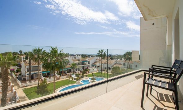 Resale - Apartment - Orihuela Costa - Villamartin*