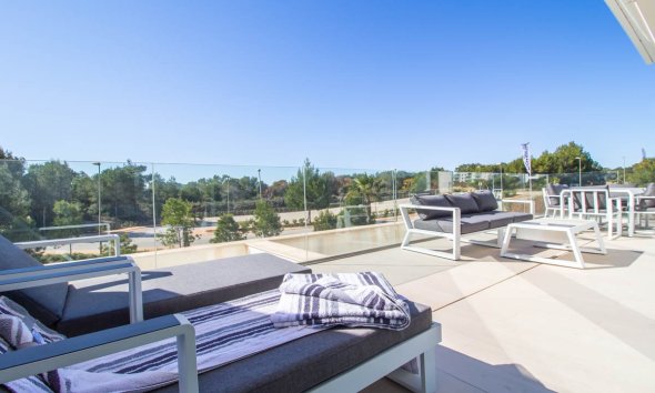 Resale - Apartment - Orihuela Costa - Las Colinas Golf*