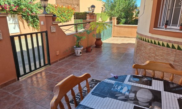 Reventa - Villa - Playa Flamenca - Villas San Luis