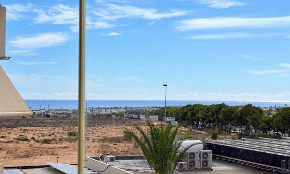 Resale - Apartment - Orihuela Costa - La Zenia