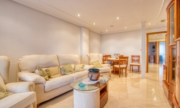 Resale - Apartment - Torrevieja - Playa del Cura