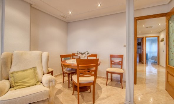 Resale - Apartment - Torrevieja - Playa del Cura