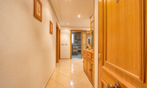 Resale - Apartment - Torrevieja - Playa del Cura