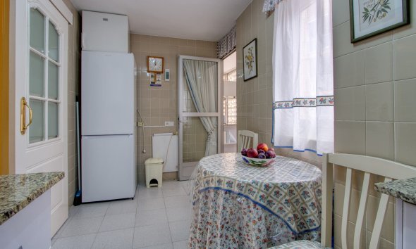 Resale - Apartment - Torrevieja - Playa del Cura