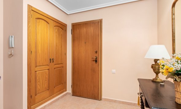 Resale - Apartment - Torrevieja - Center