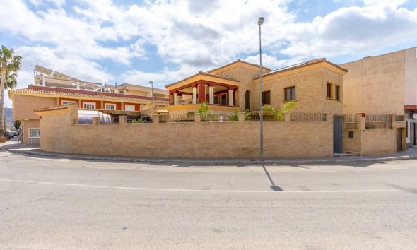 Resale - Villa - Orihuela - La Aparecida