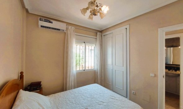 Resale - Town House - Torrevieja - Las calas