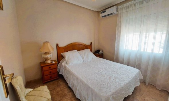 Resale - Town House - Torrevieja - Las calas