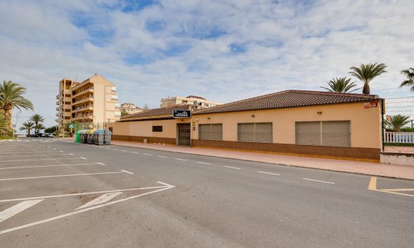 Resale - Apartment - Torrevieja - CABO CERVERA