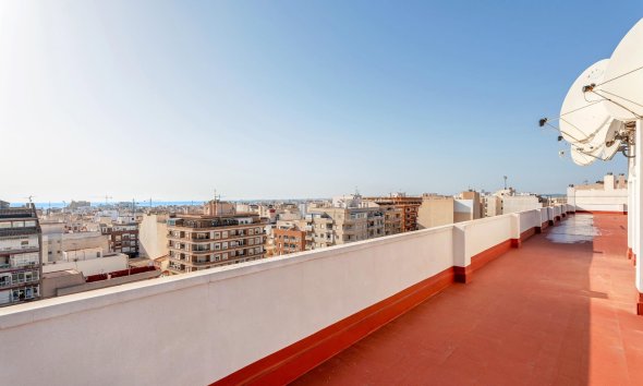 Resale - Apartment - Torrevieja - Centro