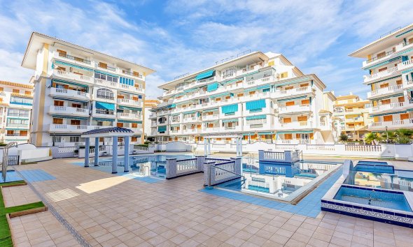 Resale - Apartment - Torrevieja - La Mata