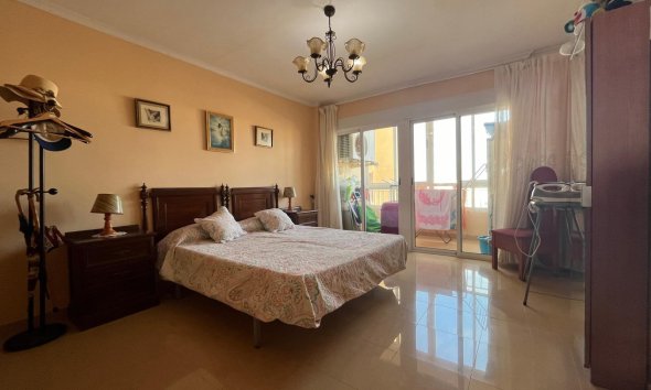 Resale - Apartment - Torrevieja - Playa del cura