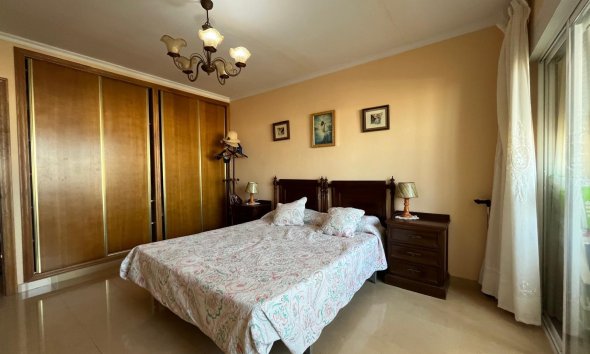 Resale - Apartment - Torrevieja - Playa del cura