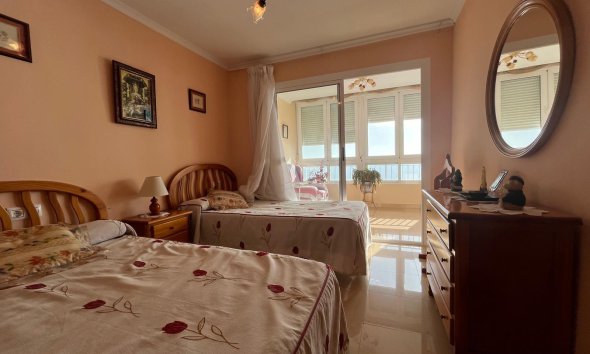 Resale - Apartment - Torrevieja - Playa del cura