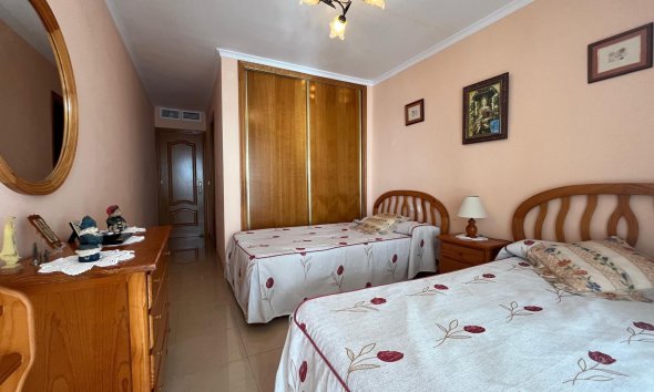 Resale - Apartment - Torrevieja - Playa del cura