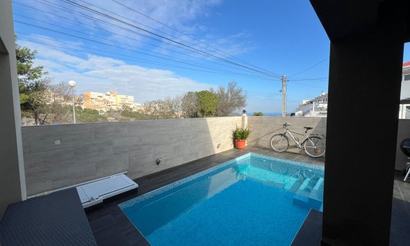 Resale - Villa - Torrevieja - Torreblanca