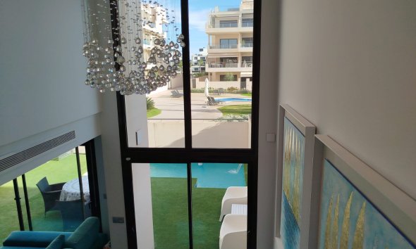 Resale - Villa - Orihuela Costa - Los Dolses