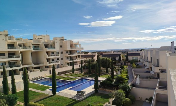 Resale - Villa - Orihuela Costa - Los Dolses