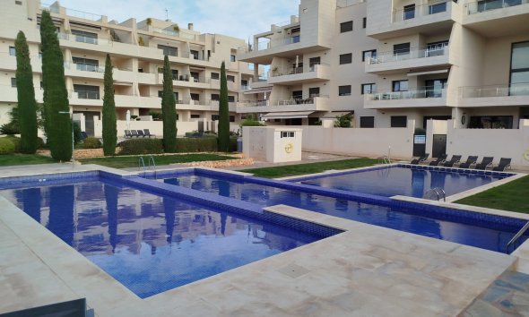 Resale - Villa - Orihuela Costa - Los Dolses