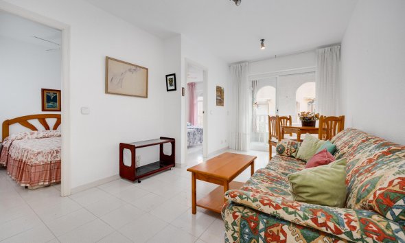 Resale - Apartment - Torrevieja - playa de los naufragos