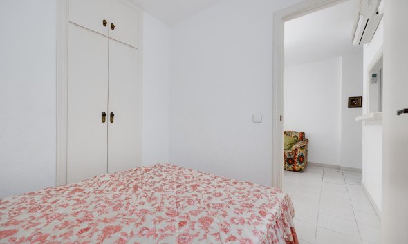 Resale - Apartment - Torrevieja - playa de los naufragos