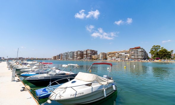 Resale - Apartment - Torrevieja - playa de los naufragos