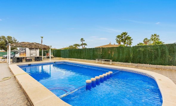 Resale - Villa - Dolores - Vereda del pozo