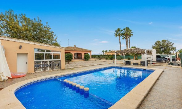 Resale - Villa - Dolores - Vereda del pozo