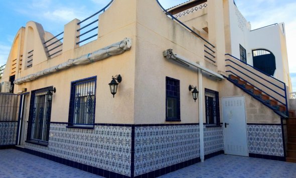 Resale - Town House - Torrevieja