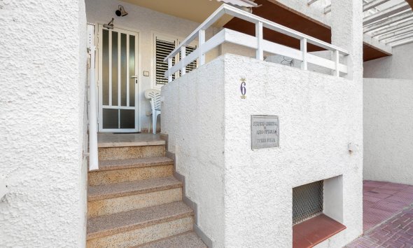 Resale - Town House - Torrevieja - Acequion