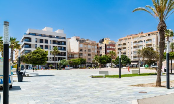 Resale - Apartment - Torrevieja - La Mata