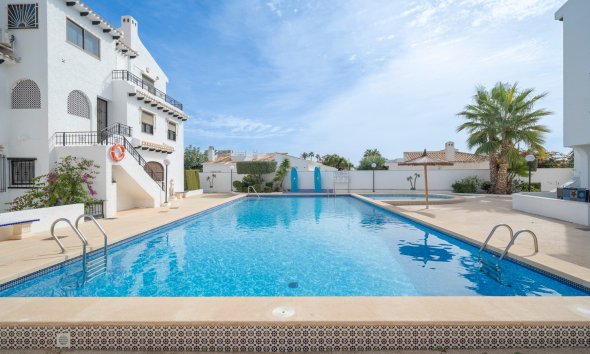 Resale - Apartment - Orihuela Costa - Playa Flamenca