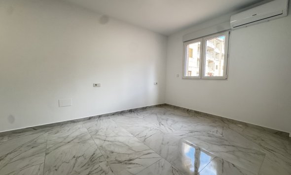 Reventa - Apartmento - Torrevieja