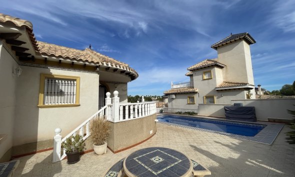 Reventa - Villa - Villamartin