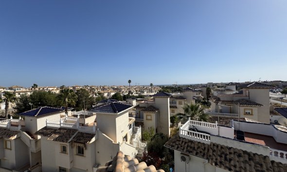 Resale - Villa - La Zenia