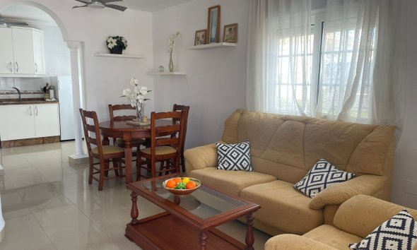 Resale - Apartment - Orihuela - Villamartín