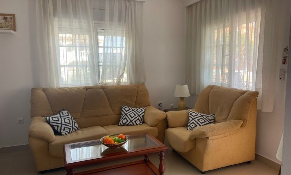 Resale - Apartment - Orihuela - Villamartín