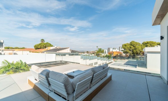 Resale - Villa - Torrevieja - Los Balcones