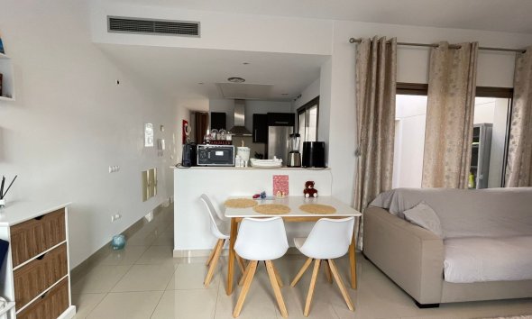 Resale - Town House - Torrevieja - Punta Prima