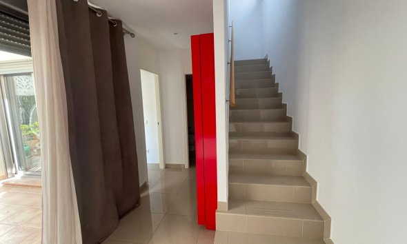 Resale - Town House - Torrevieja - Punta Prima