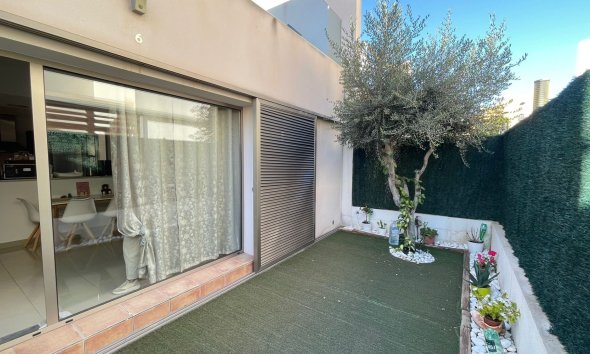 Resale - Town House - Torrevieja - Punta Prima