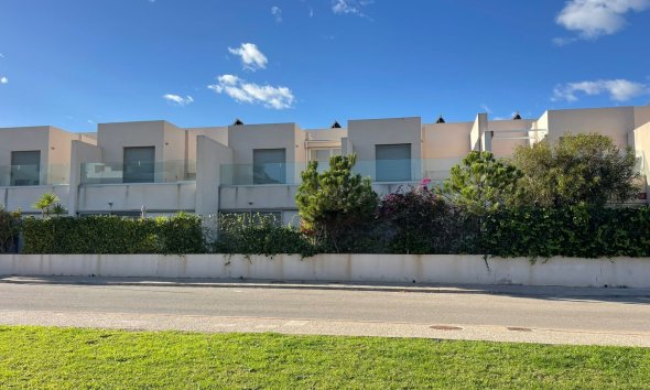 Resale - Town House - Torrevieja - Punta Prima