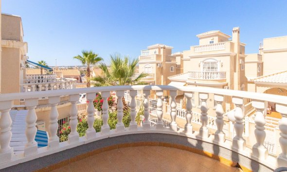 Resale - Villa - Torrevieja - Los altos