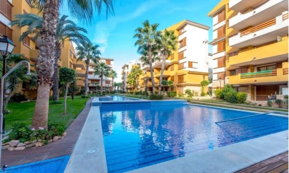 Resale - Apartment - Torrevieja - Punta prima